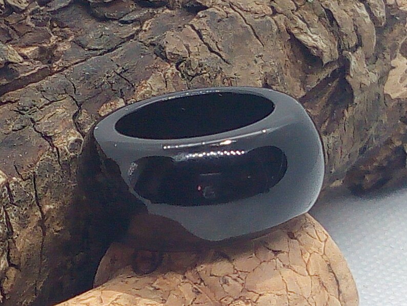 Black Onyx ring band Gothic wedding ring Black wedding band Chunky black stone band ring Black Onyx ring
