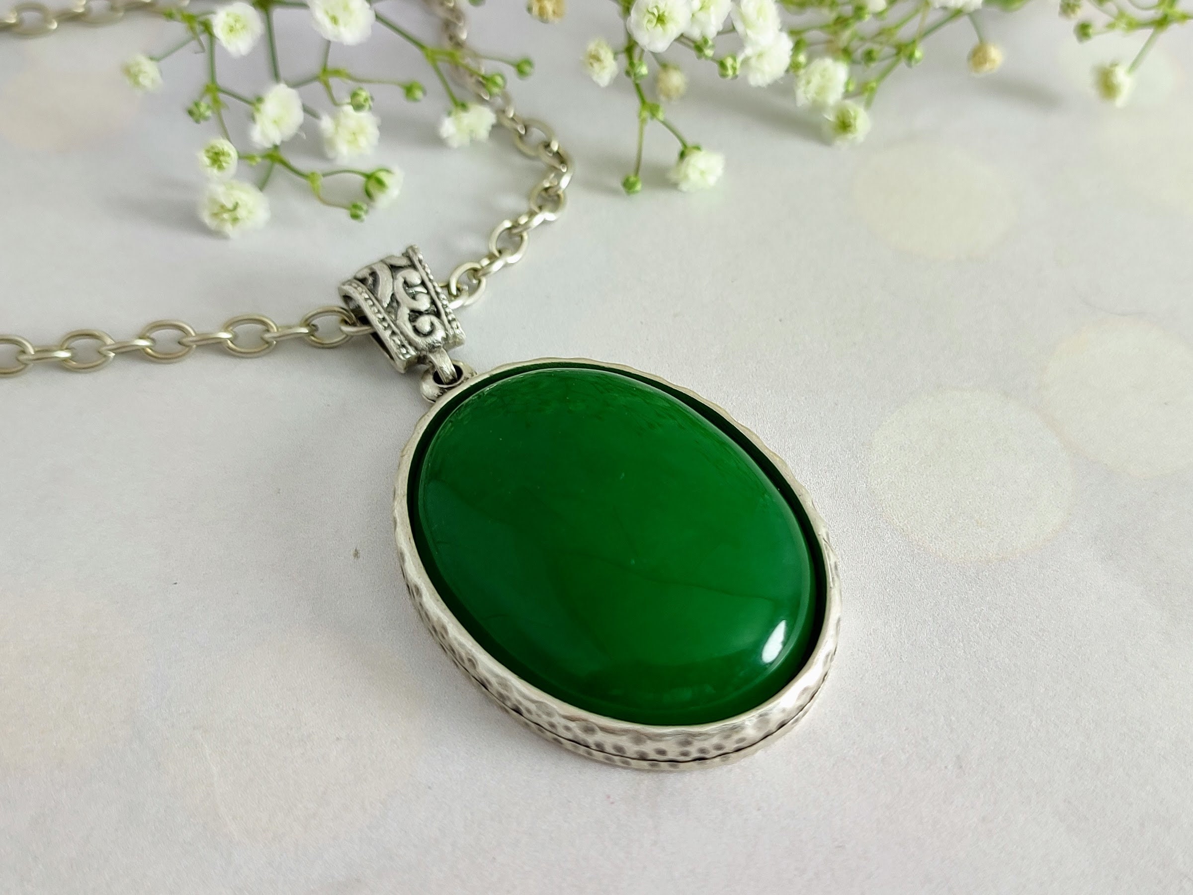 Large Jade Stone Pendant Necklace Gold | Asian Boutique Jewelry from New  York | Yun Boutique
