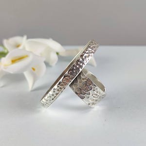 Bague tendance rubis zoisite : anneau plaqué argent réglable image 7