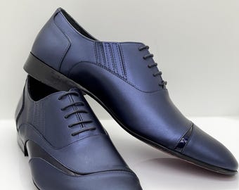 Handcrafted blue men's shoes with patent leather patchwork in midnight blue, elegant Oxfords, luxury men's shoes for weddings & business.