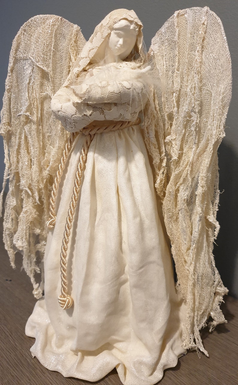 Guardian Angel sculpture powertex image 2