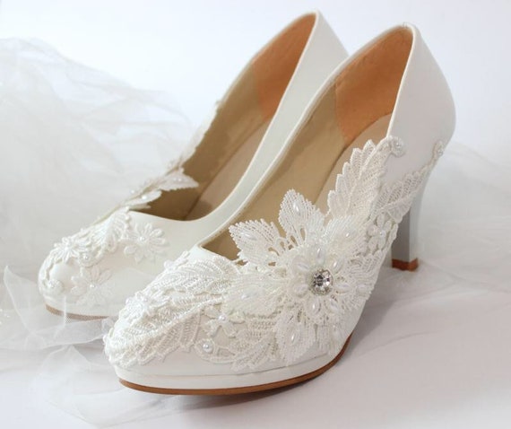 Lace and pearl wedding shoes clearance