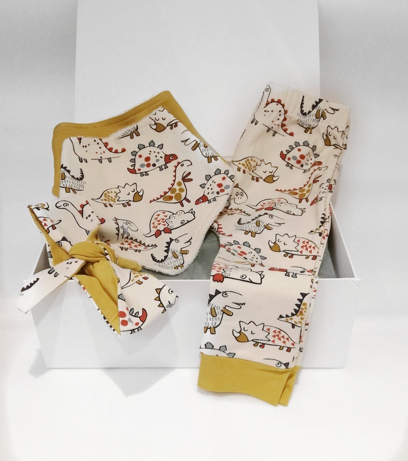 Leggings Teething Ring Bib /& Headband GIFT SET: Complete Set