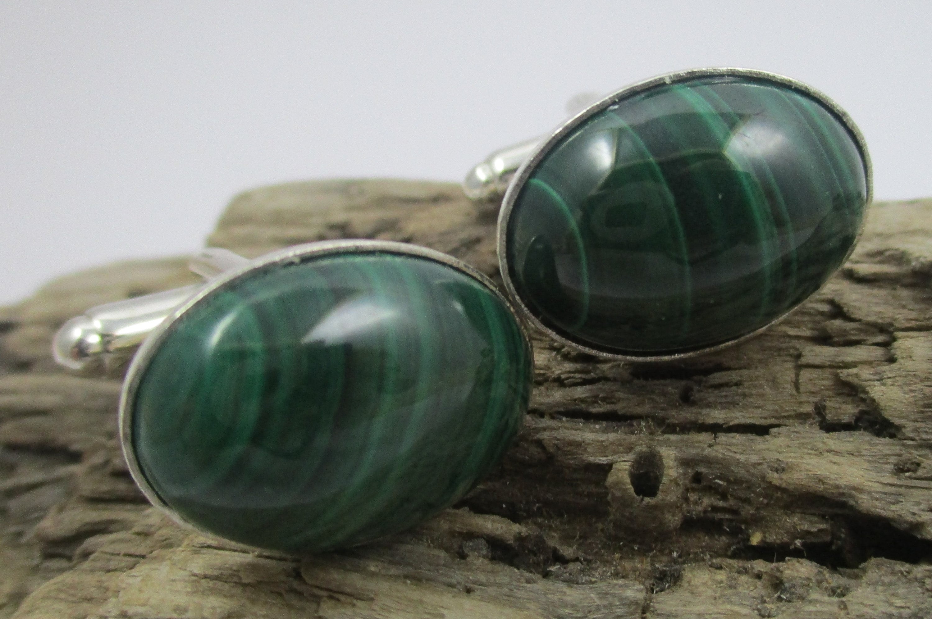 Boutons De Manchette Grenouille Darwin En Malachite - Vert, Bronze Blanc, Simon Carter