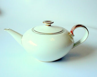 Bavaria Elfenbein Teekanne Vintage Tee Kanne Porzellan weiß gold mit Goldrand mid century 1950er Jahre Teapot Germany Geschenk Teetrinker