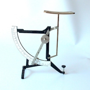 Schöne große Pendelbriefwaage Waage Post Feinwaage Vintage 30er 40er retro Büro Schreibtisch funktionsfähig antique letter scales working