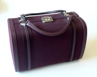 Großer Schminkkoffer bordeaux rot Kosmetik Koffer Vintage 70er 60er Schminktäschchen Beauty Case Kulturtäschchen