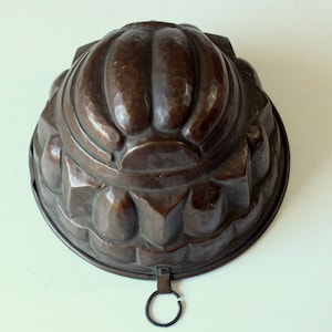 Old Antique Baking Tin Guglhupf Vintage Cake Tin Shabby Chic Country Style Copper 1920s 30s Decoration Wall Decoration Retro Kitchen