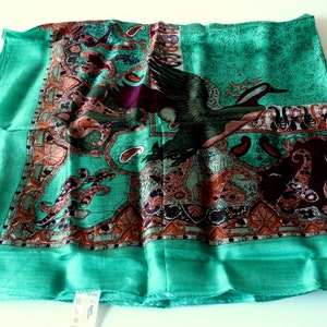 Large neckerchief 100% silk vintage batik pattern Head Scarf West Germany 70s