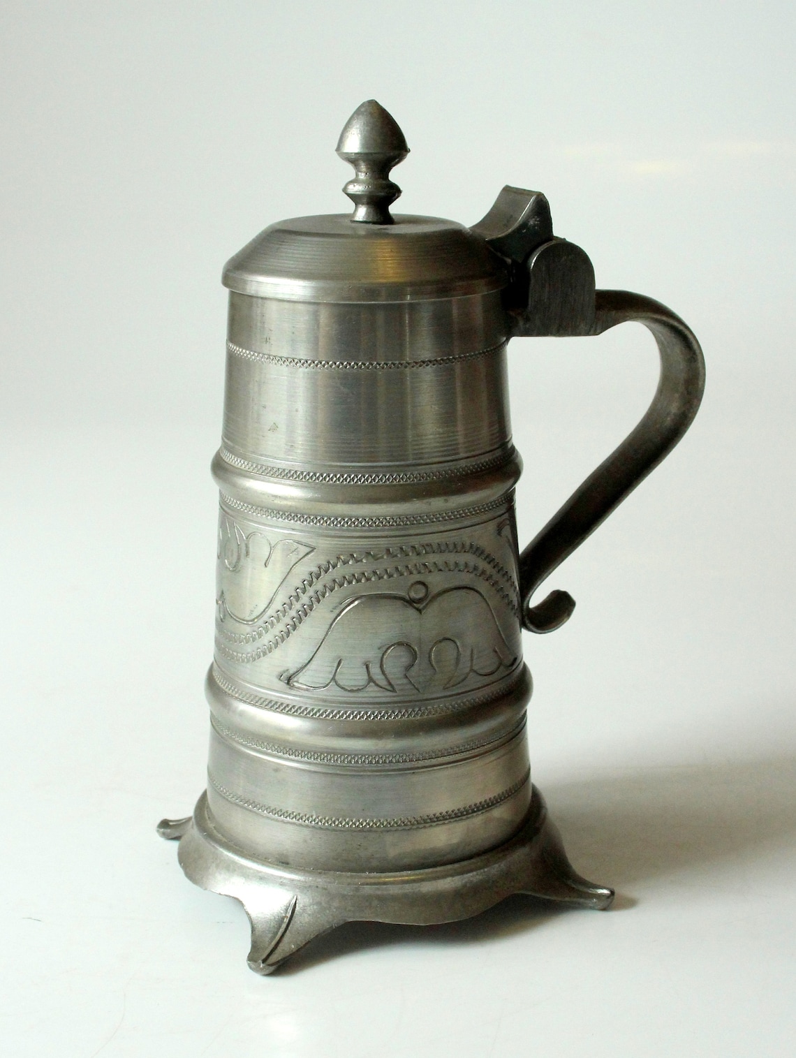 Tin Jug Beer Jug With Lid Wine Jug Vintage Medium Size Mid Etsy