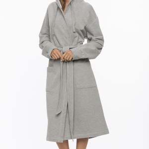 Personalized Unisex Women&#39;s and Men&#39;s Hooded Bathrobe Sweatshirt Robe for Unisex Adult, Men and Women
