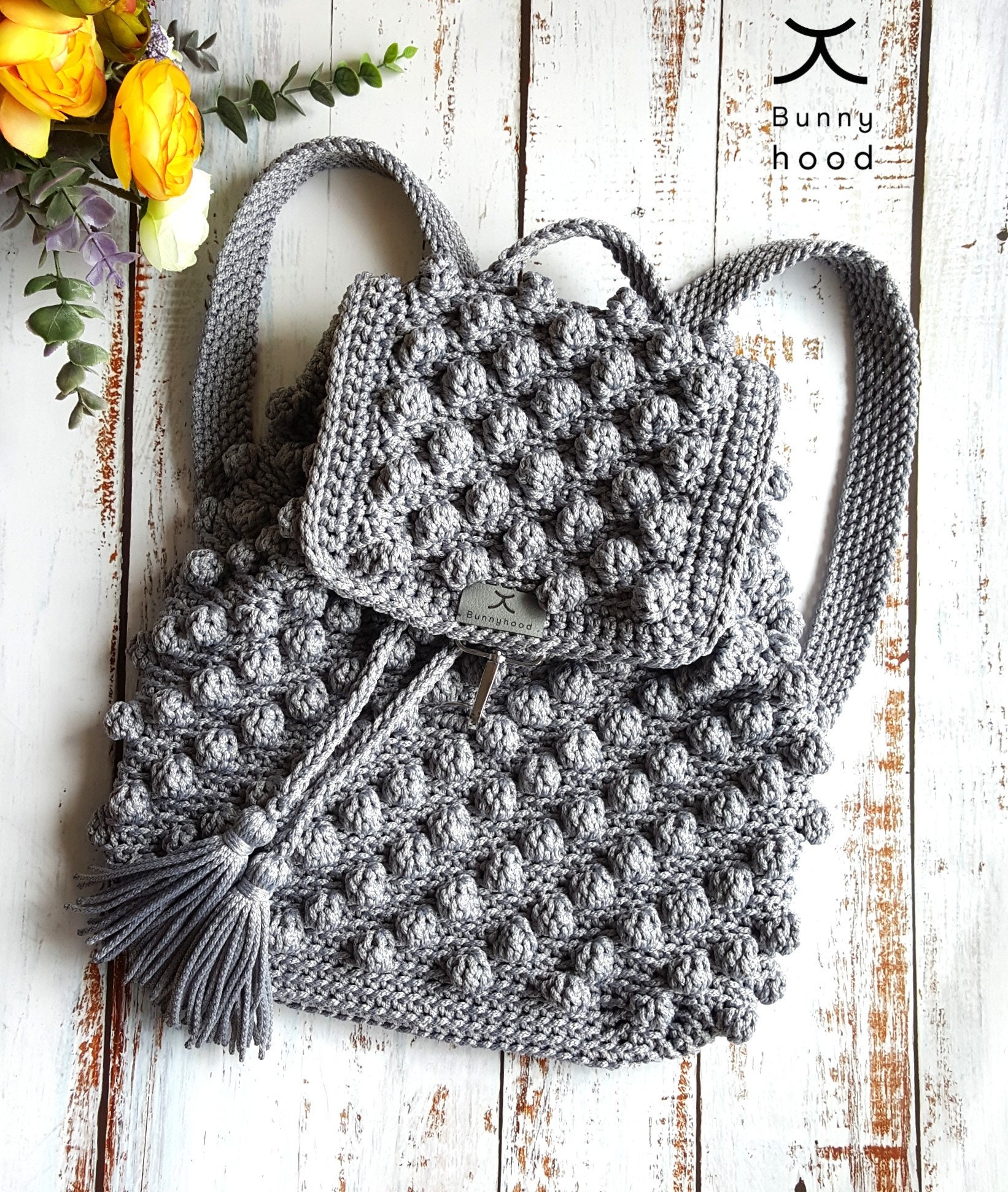 I just ordered 3mm macrame cord to make myself a backpack with. Anyone with  experience able to point me to the right hook size? I haven't seen it live,  so can't picture the actual required size in my head. : r/crochet