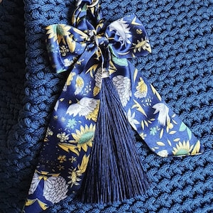 Silk tassel with a bow for DIY projects / Bag accessories / Dew Drop bag tassel