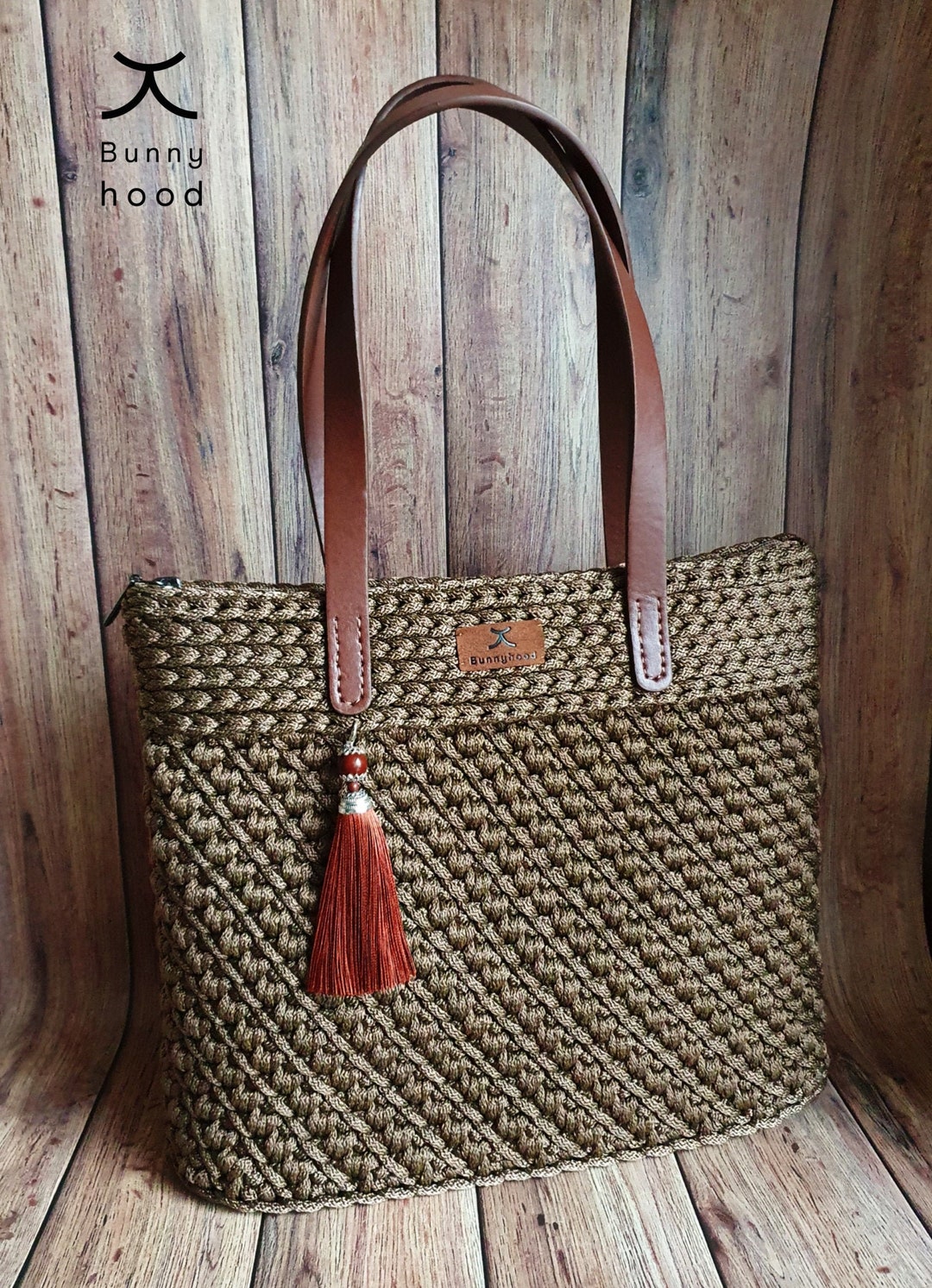 Borsa a tracolla all'uncinetto: borsa a mano lavorata a maglia