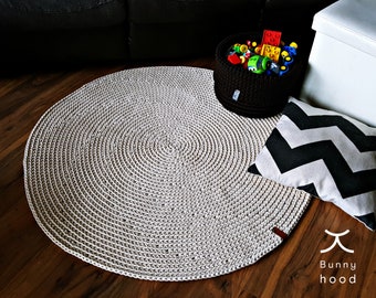 Crochet rope rug "Linen Circle"