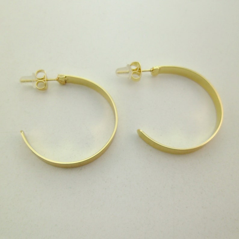 2004-2020-1 Minimal Dainty for Everyday Style 14k Gold Round Circle Hoop Earrings Handmade Limited Edition