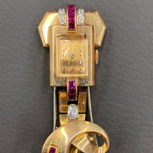 1946 British Antique watch and brooch with fine quality of Ruby and Diamonds