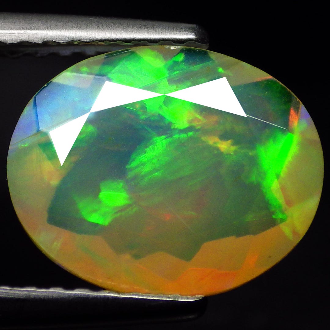 1.73 Ct Mind-blowing Oval (10 X 8 Mm) 3D Mix Chaff Pattern Solid ...