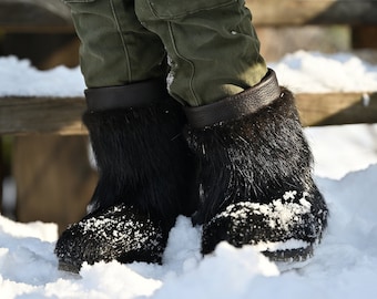 Kid's winter boots,brown nutria fur toddler boots,children's snow boots,kids mukluks,yeti boots for kids, children winter shoe,youth boot