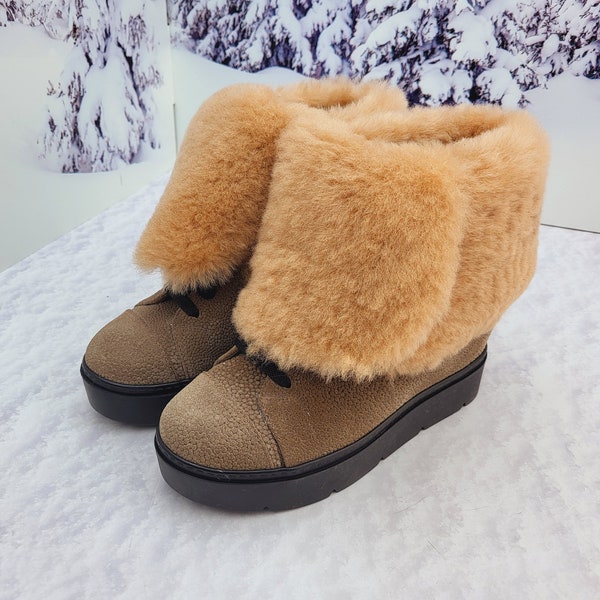 Beige platform boots for women Sheepskin fur winter boots