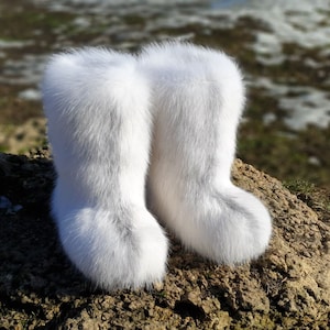 White fur ugg boots -  México