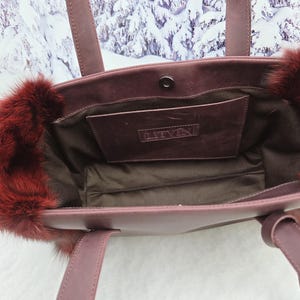 Women leather tote bag Red fox fur bag Furry bag image 19