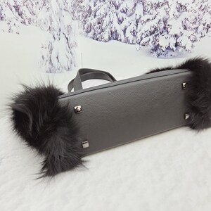 Women leather tote bag Red fox fur bag Furry bag image 15
