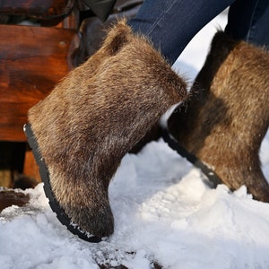 Nutria waterdichte winterlaarzen van bont voor dames, bruine mukluk-laarzen, Eskimo-laarzen