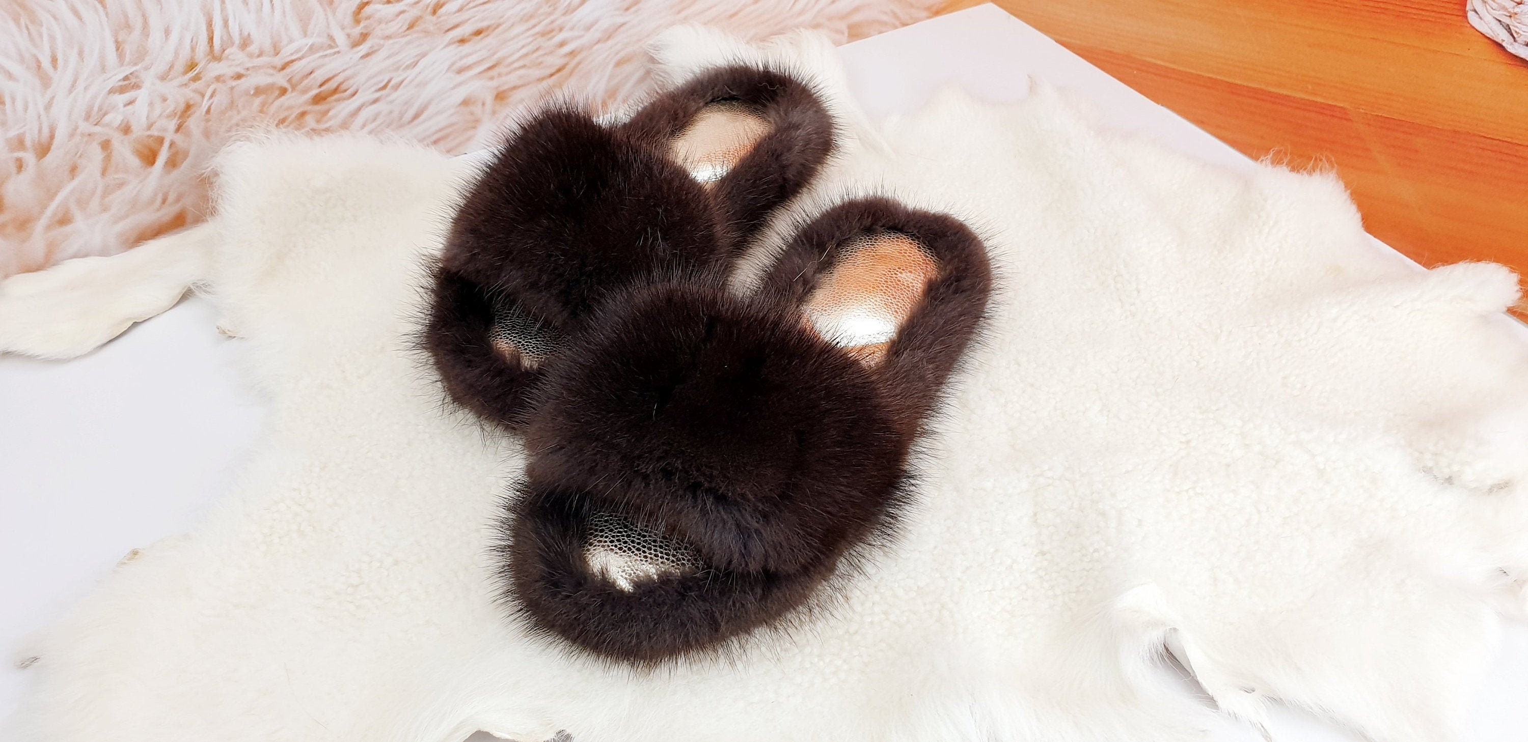 Leather fur slippers hot sale