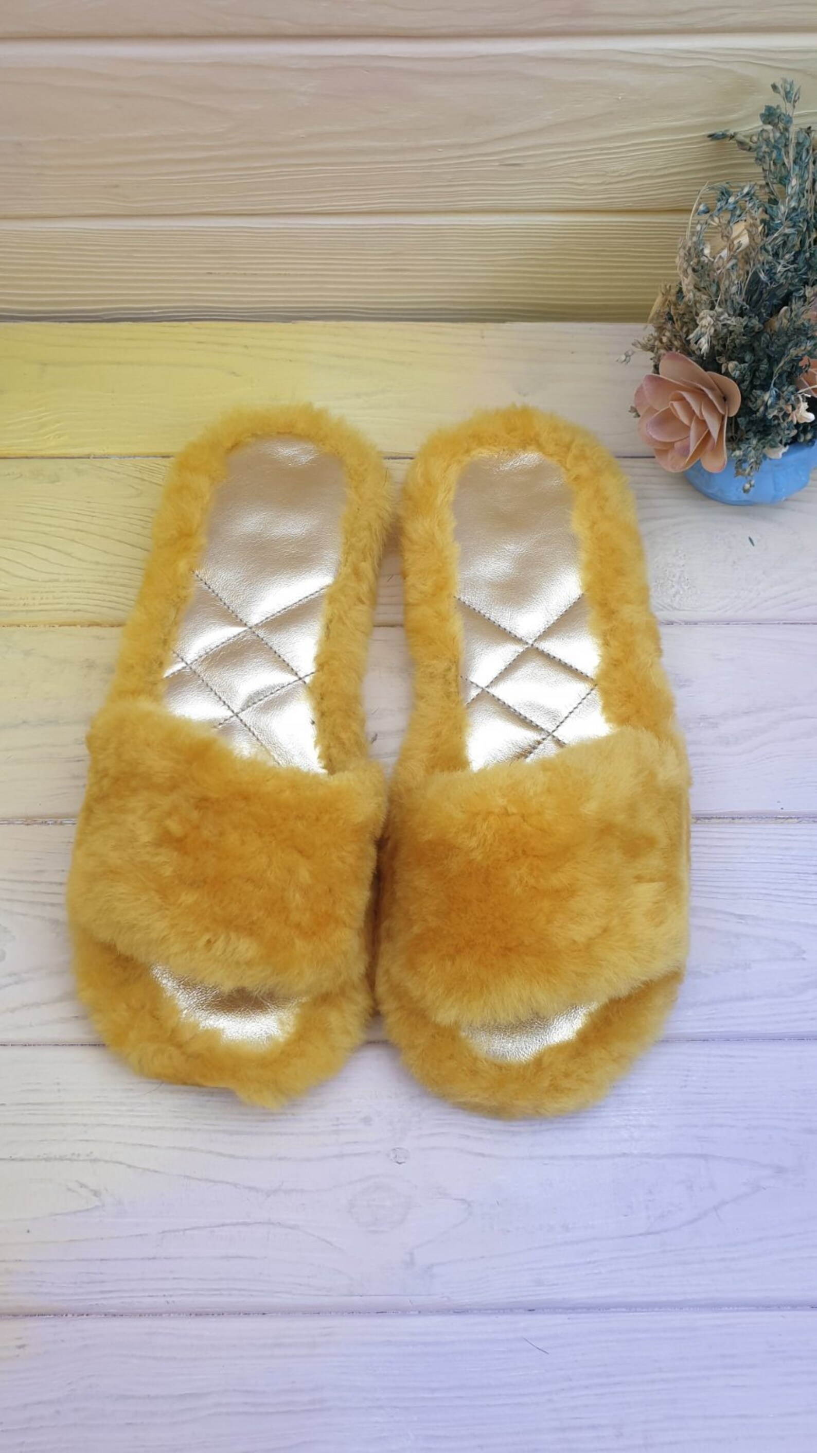 sheepskin house shoes