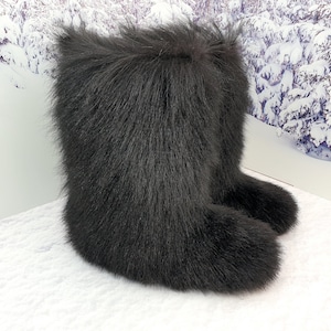 Black goat fur yeti boots for women Furry Eskimo boots Mukluks image 2