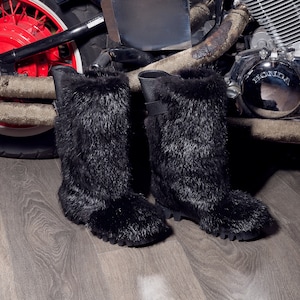 Schwarze Biberfellstiefel für Männer, Muklukstiefel, Wikingerstiefel, Yetistiefel, pelzige Schneestiefel, Winterstiefel, Eskimostiefel LITVIN