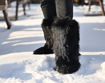 Black fluffy boots store