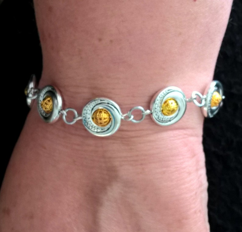 Filigree Bead Framed Bead Bracelet /& Earring Set