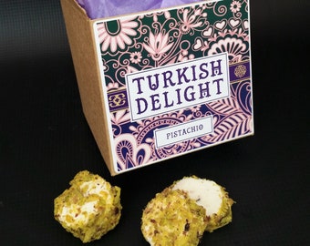 Turkish Delight Extra Pistachio Nut 250g in a Hand Crafted Birthday, Mothers Day Gift Box suitable for Vegetarians, Vegans, Gluten Free