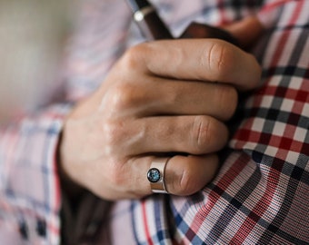 Stardust Signet Ring SILVER 925 & Gentleman