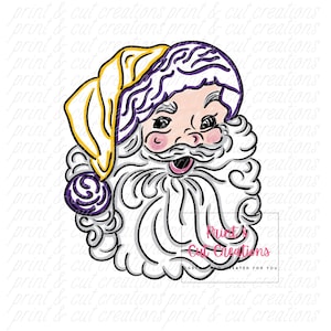 Op de afbeelding: Een cartoon illustratie van de Kerstman met een witte baard en roze wangen. Hij draagt een gele en paarse hoed. De afbeelding heeft de tekst "Print & Cut Creations" en "Custom Created for You".