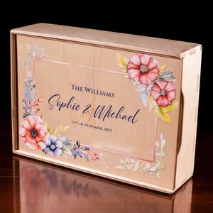 Personalized Wedding Keepsake Box, Wooden Memory Box - Photo Box, Custom Bridal Shower Gift, Engraved Wedding Décor, Couple Gift