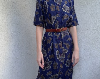 Vintage 100% silk dress - floral pattern on dark blue