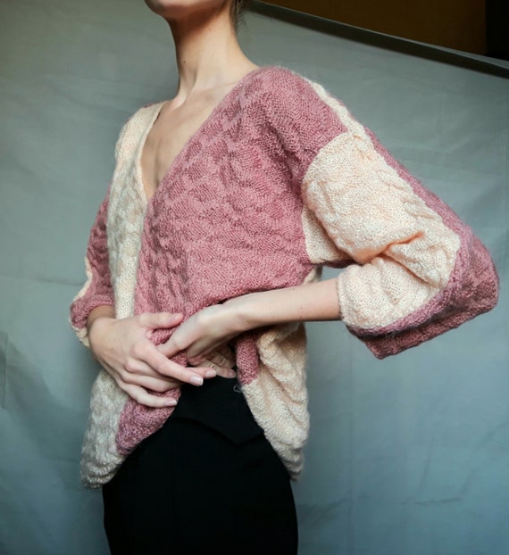 Vintage oversize knitted pullover sweater - light