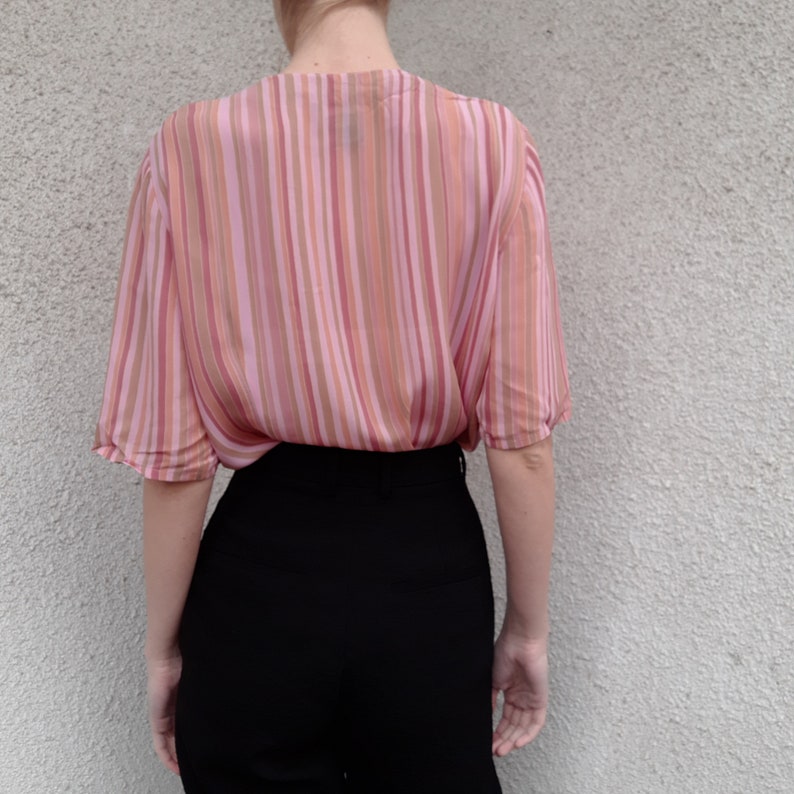 striped pink rose Vintage 100/% viscose button up blouse
