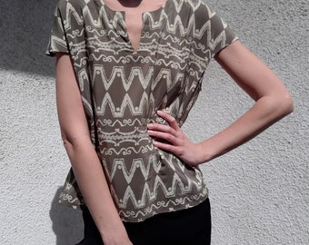 Vintage silk blouse - beige pattern on khaki