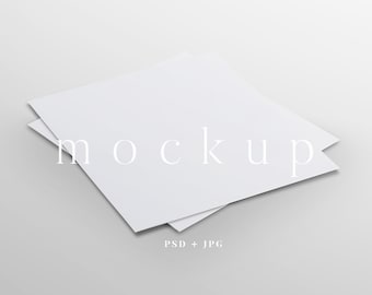 スクエアグリーティングカードモックアップ、ミニマリストウェディング招待状テンプレート、6x6紙製品モックアップPSD