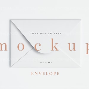 Umschlag-Mockup, A6-Umschlag-Mockup, Hochzeits-Briefpapier-Mockup, flacher minimalistischer Umschlag, einfaches weißes Mockup, sauberes Mockup, PSD + JPG