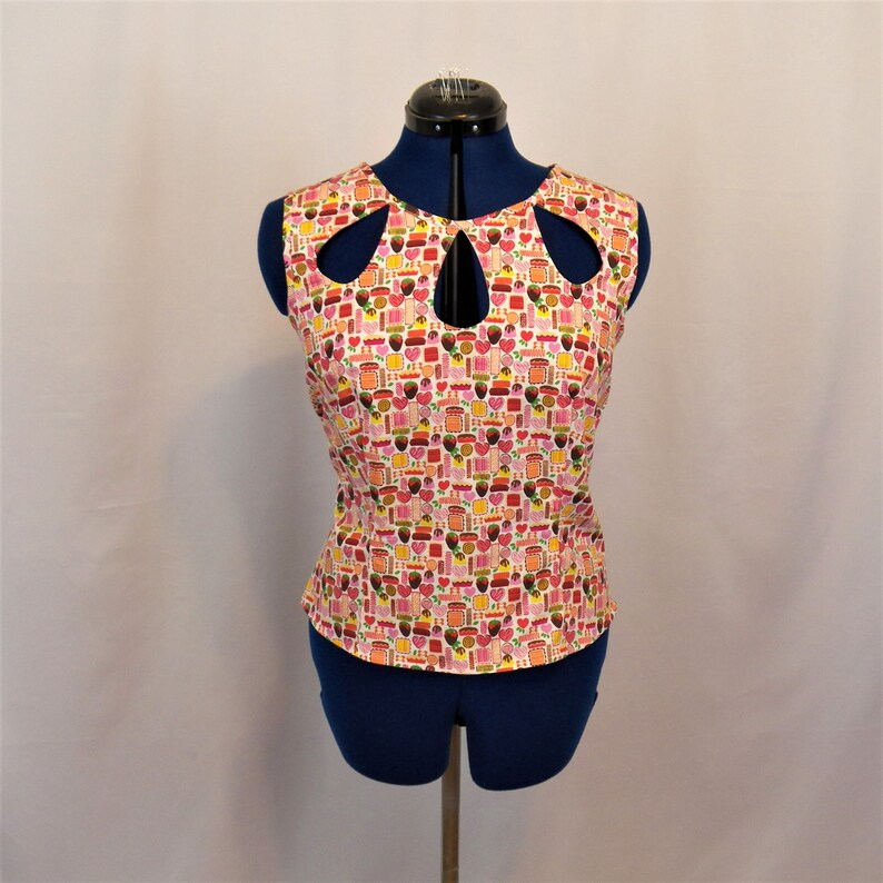 Candy Print Bust 35 Waist 26.5 Hip 36.5 - Etsy