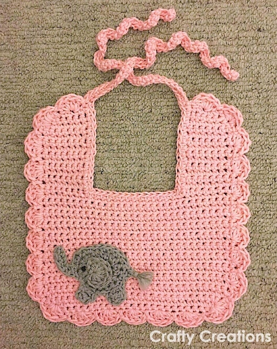 souvenirs babero crochet