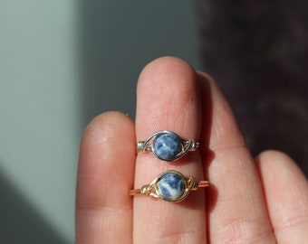 Sodalite with hammered flat ring in size 4,5 US 48mm