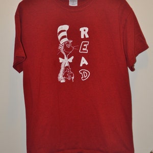 Dr. Seuss Cat READ T-Shirt | Alphabetisierung Grafik Tee