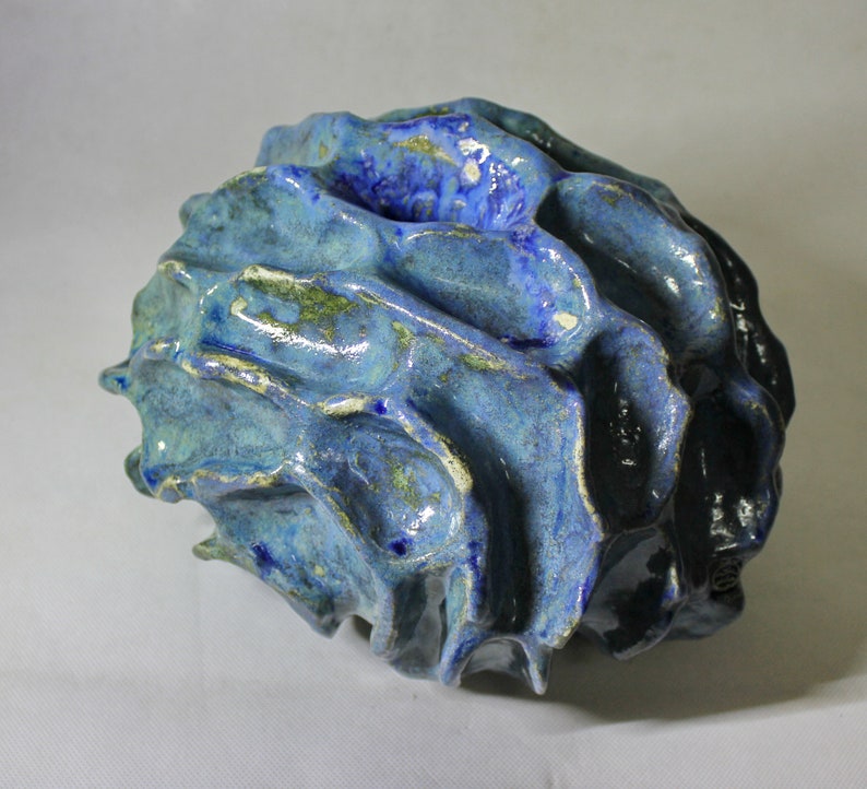 Organic marine Vase. Coral reef. Ceramics of the underwater world. Vase for ikebana. Underwater world. Large studio pottery ikebana vase. imagen 5