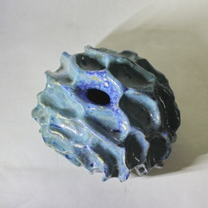 Organic marine Vase. Coral reef. Ceramics of the underwater world. Vase for ikebana. Underwater world. Large studio pottery ikebana vase. imagen 6